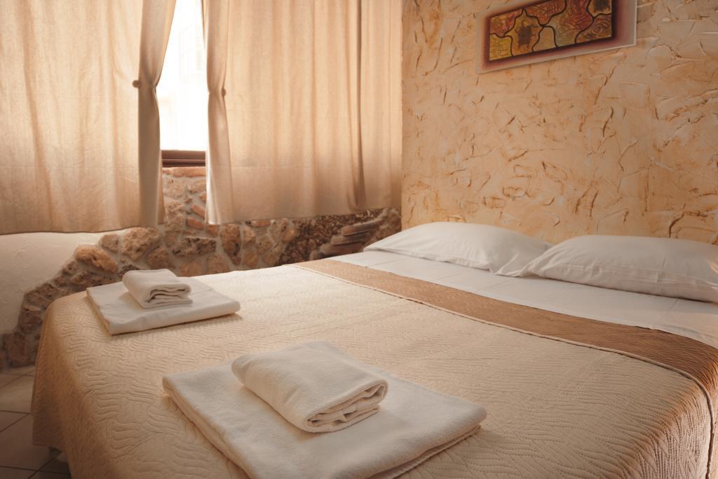 La Manta Guest House Alghero Esterno foto
