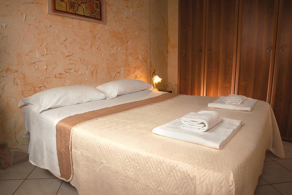 La Manta Guest House Alghero Esterno foto
